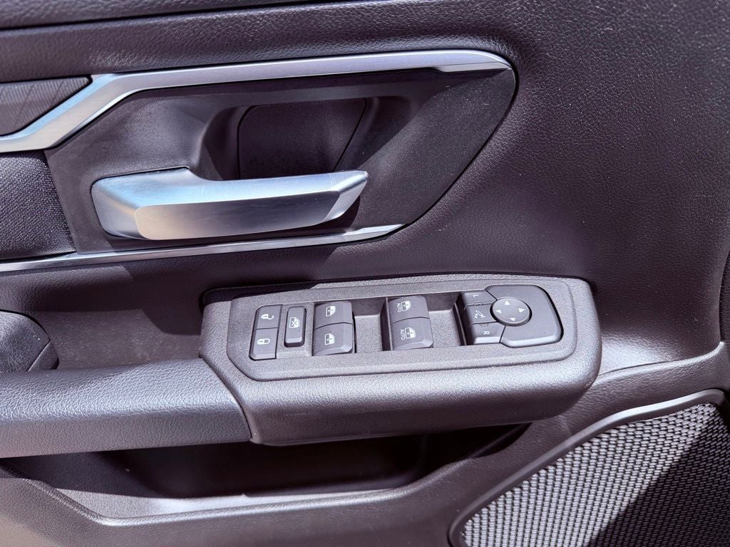 2025 RAM 1500 Big Horn NAV/BLIND SPOT/PARK AST/NIGHT EDITION