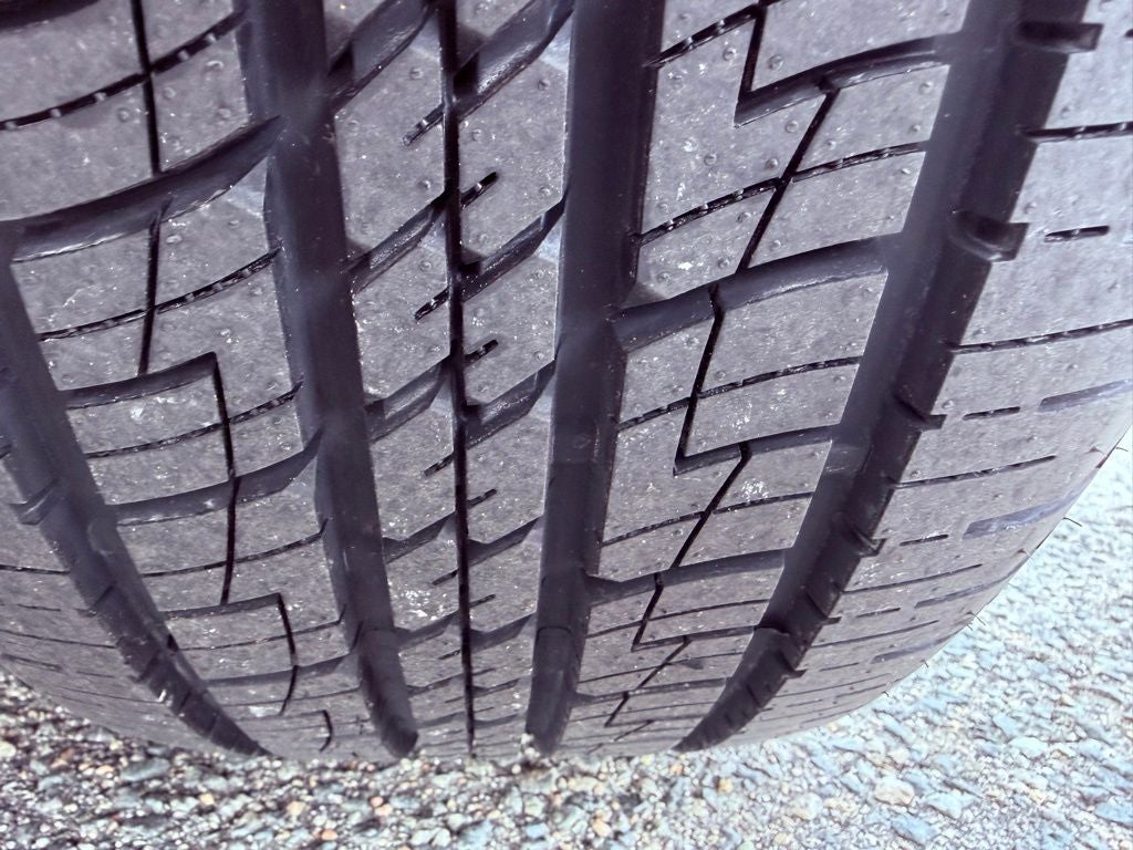 2017 Ford Explorer XLT TECH PKG/BLIND SPOT/NEW TIRES/1-OWNER/RECORDS