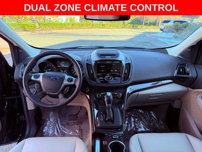 2014 Ford Escape Titanium PANO ROOF/PARK AST/1 OWNER/CLEAN CARFAX