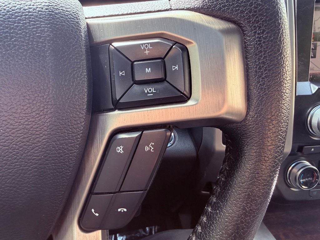 2015 Ford F-150 Platinum PANO-ROOF/TECH PKG/TOW PKG/SMART CRUISE