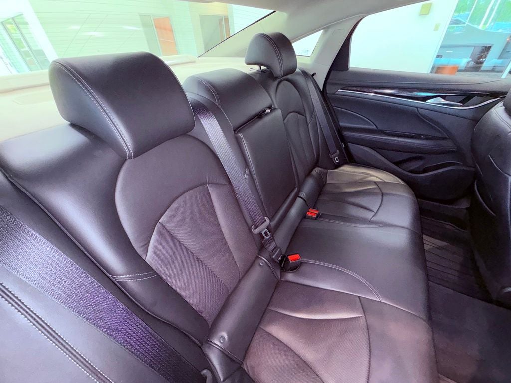 2017 Buick LaCrosse Essence PANO ROOF/BOSE/NAV/BLIND SPOT/1 OWNER