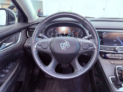 2017 Buick LaCrosse Essence PANO ROOF/BOSE/NAV/BLIND SPOT/1 OWNER