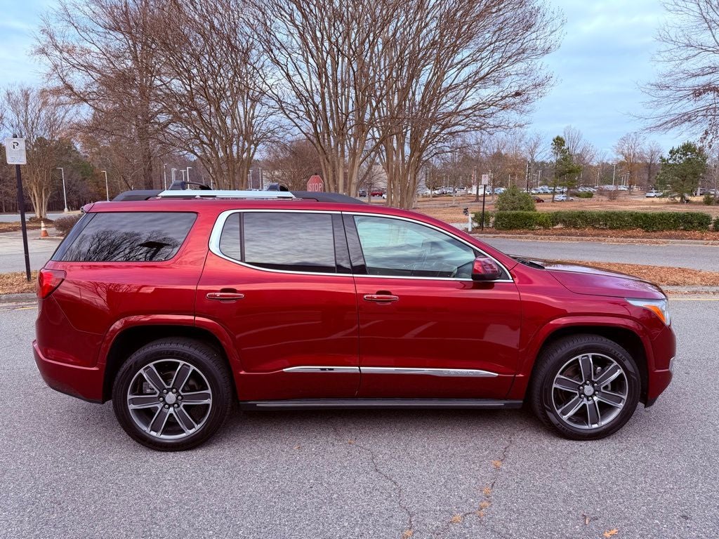 2019 GMC Acadia Denali PANO ROOF/BOSE AUDIO/NAV/CLEAN CARFAX/REMOTE START