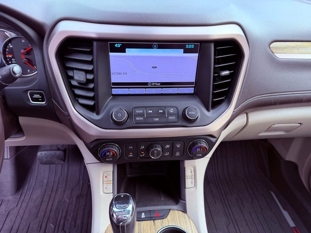 2019 GMC Acadia Denali PANO ROOF/BOSE AUDIO/NAV/CLEAN CARFAX/REMOTE START