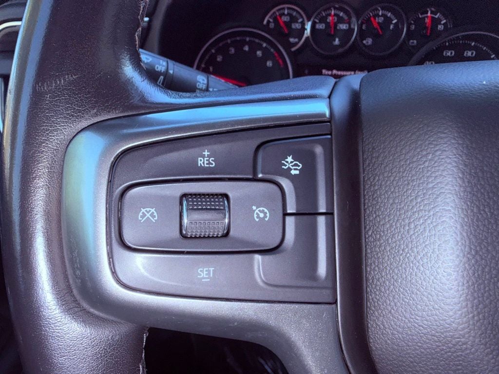 2021 Chevrolet Tahoe LT LEATHER/BOSE/CARPLAY/CAPTAIN'S/4 NEW TIRES