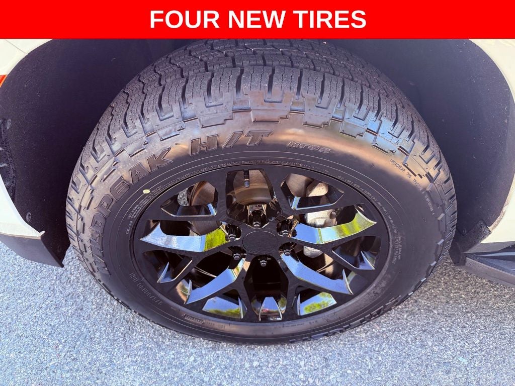 2021 Chevrolet Tahoe LT LEATHER/BOSE/CARPLAY/CAPTAIN'S/4 NEW TIRES