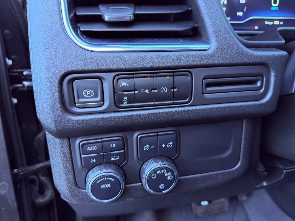 2023 Chevrolet Tahoe LT PANO ROOF/BOSE/PARK AST/1 OWNER/ALL RECORDS