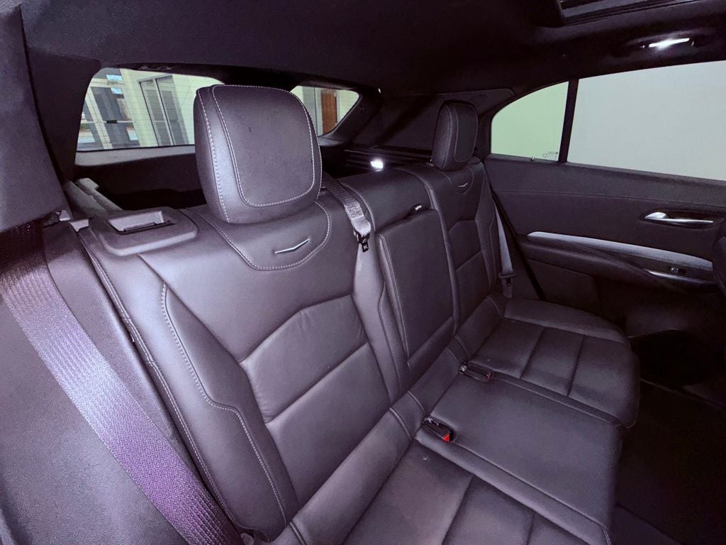 2021 Cadillac XT4 Premium Luxury PANO ROOF/LEATHER/PARK AST/1 OWNER