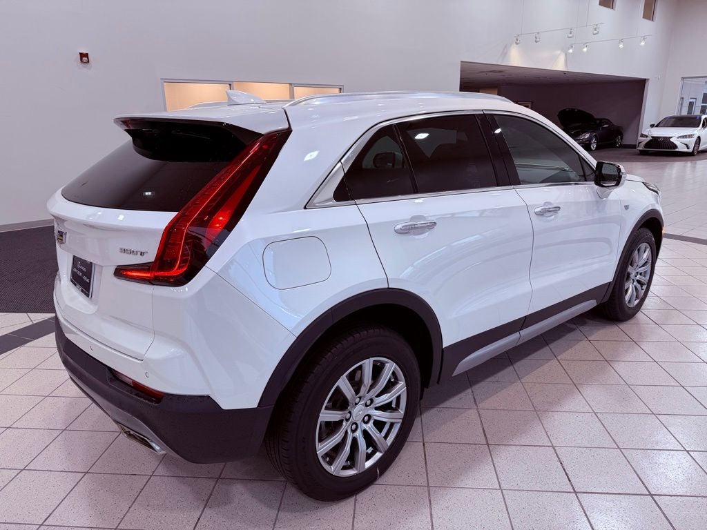 2021 Cadillac XT4 Premium Luxury PANO ROOF/LEATHER/PARK AST/1 OWNER