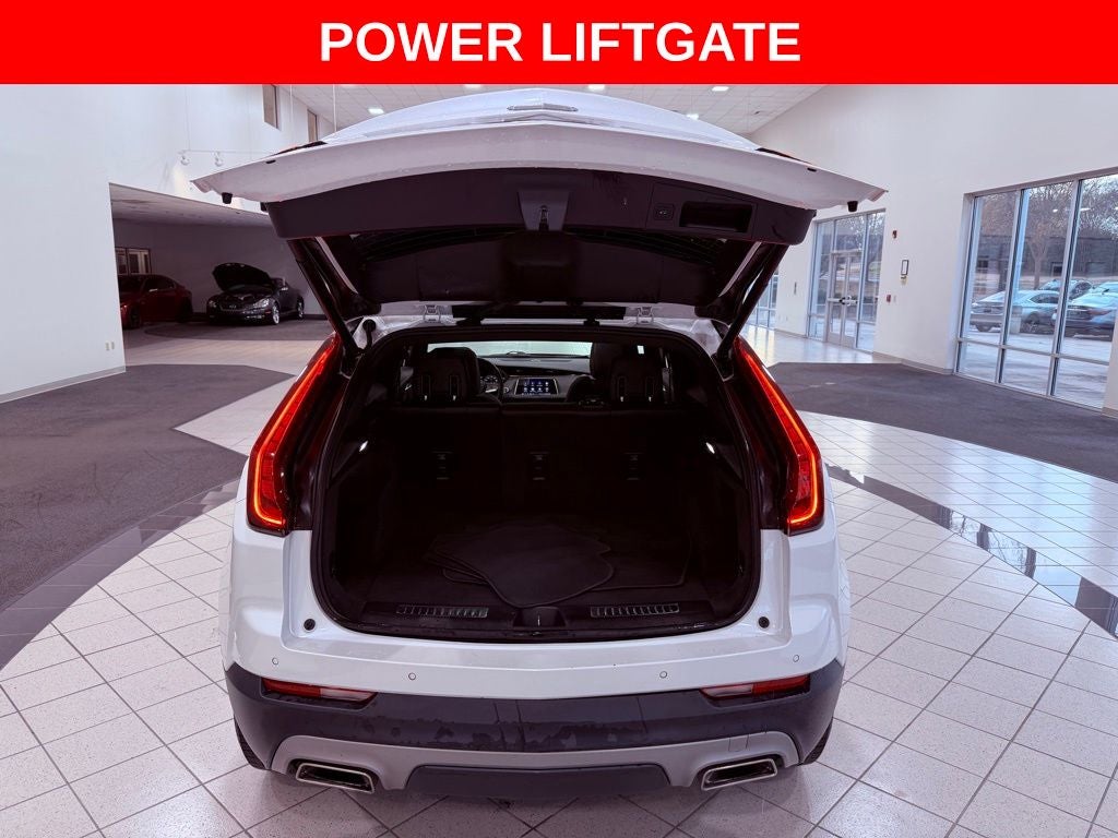 2021 Cadillac XT4 Premium Luxury PANO ROOF/LEATHER/PARK AST/1 OWNER