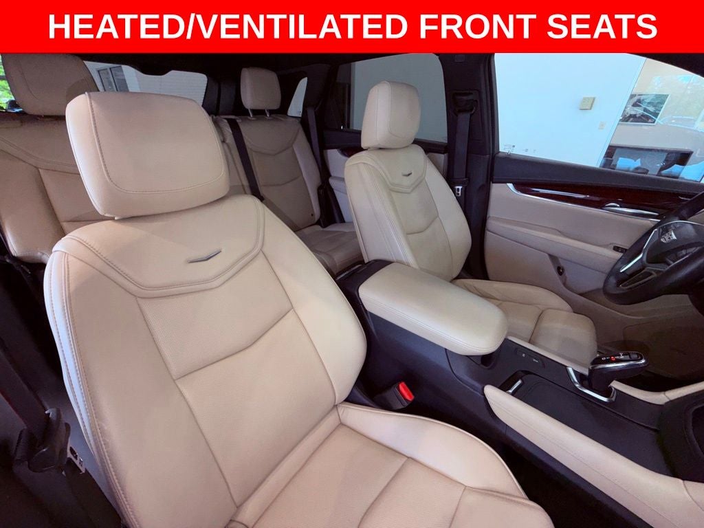 2017 Cadillac XT5 Premium Luxury PANO ROOF/BOSE/NAV/PARK AST