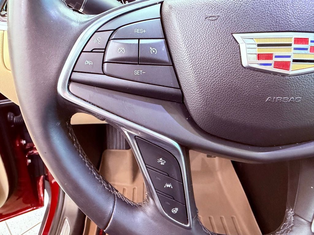 2017 Cadillac XT5 Premium Luxury PANO ROOF/BOSE/NAV/PARK AST