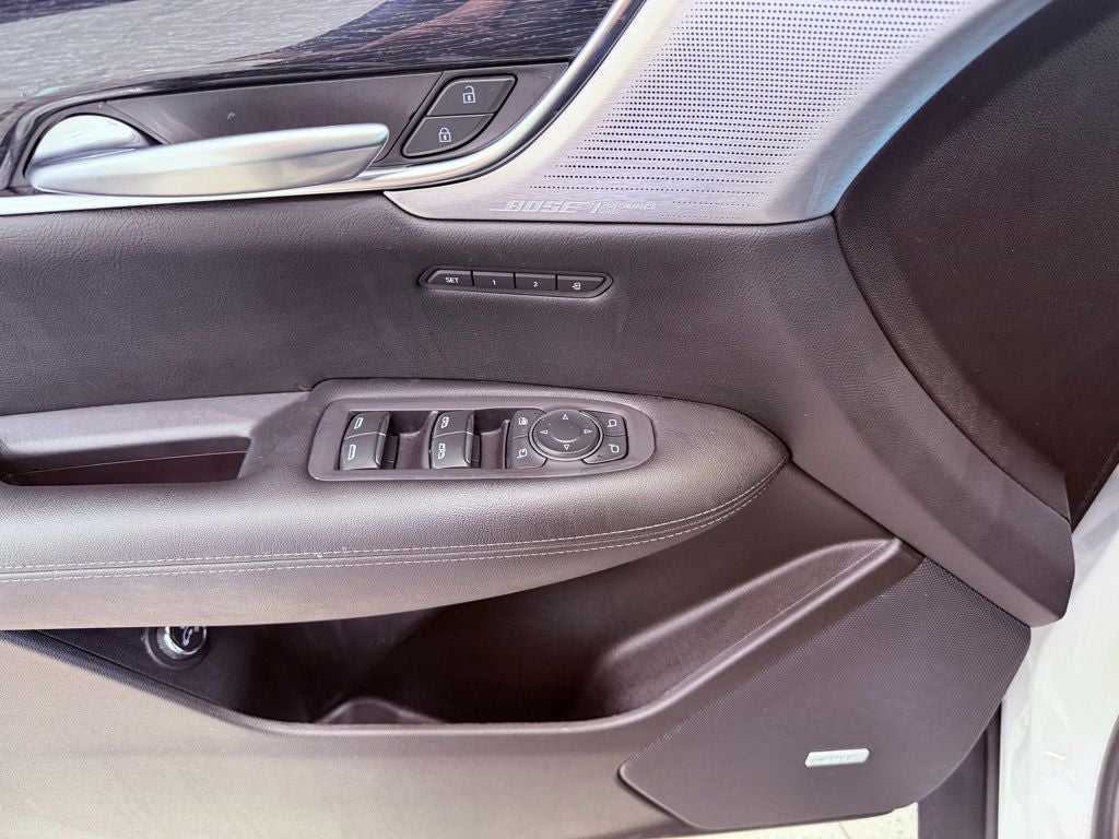 2021 Cadillac XT5 Premium Luxury PANO ROOF/BOSE/LANE KEEP/BLIND SPOT