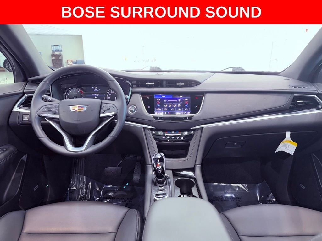 2025 Cadillac XT6 Luxury PANO ROOF/BOSE/PARK AST/BLIND SPOT/SMART CRUISE