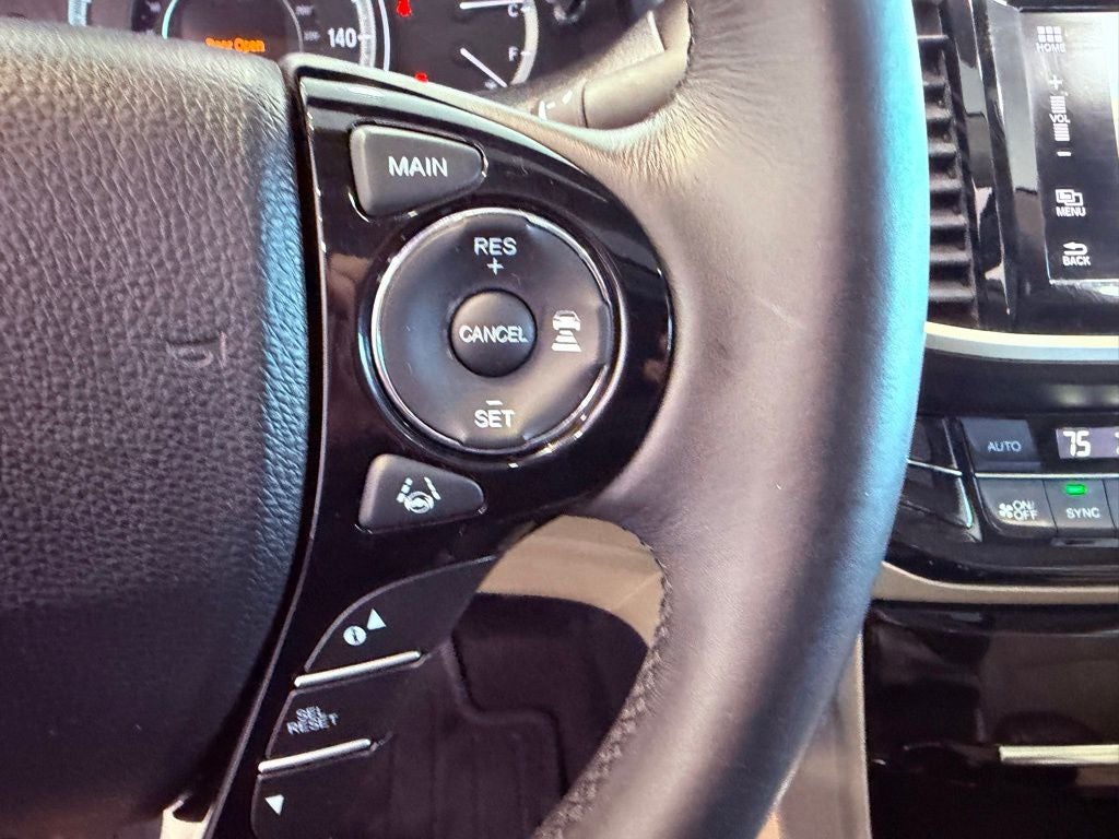 2017 Honda Accord EX-L w/Navigation and Honda Sensing