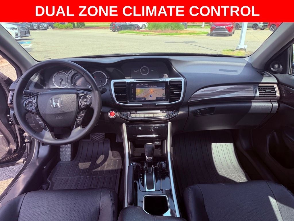 2017 Honda Accord EX-L w/Navigation and Honda Sensing/CARPLAY/SMART CRUIS
