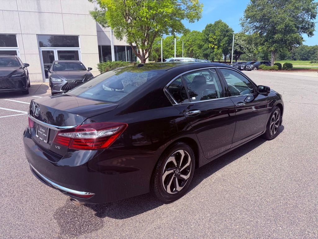 2017 Honda Accord EX-L w/Navigation and Honda Sensing/CARPLAY/SMART CRUIS