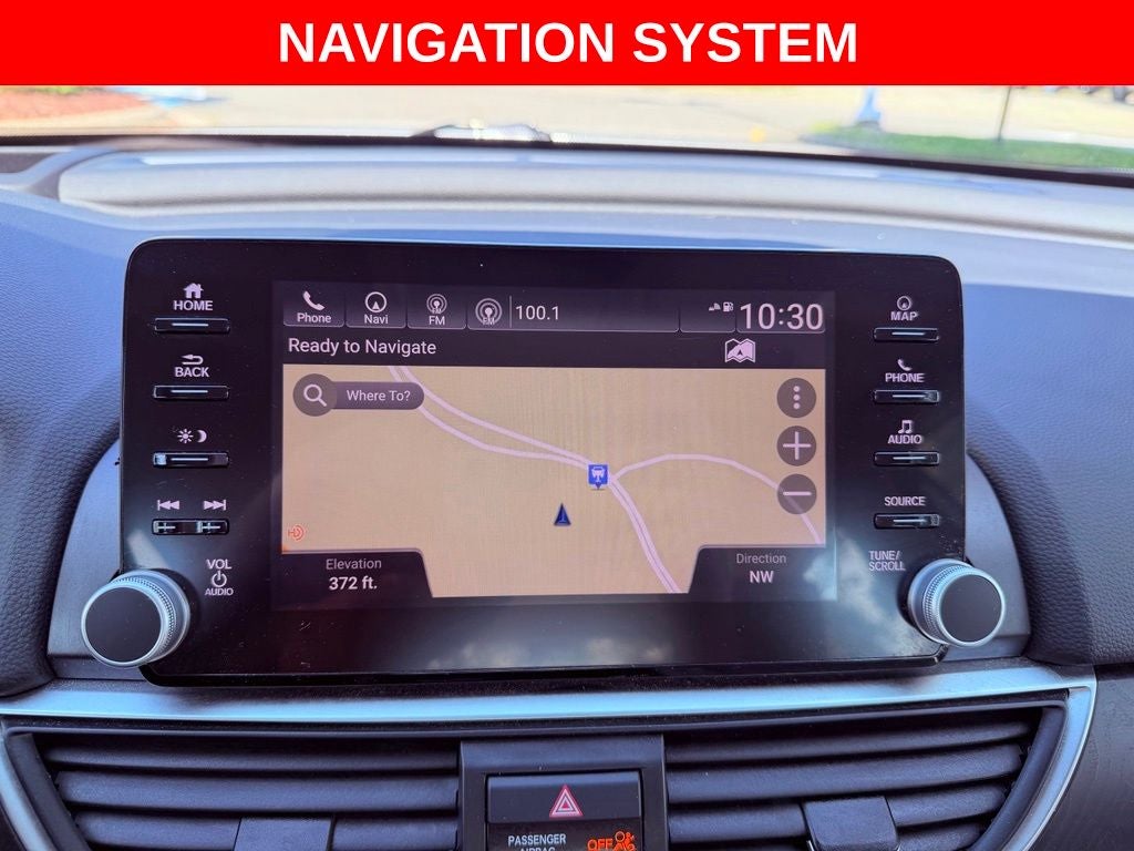 2018 Honda Accord Touring 2.0T HEAD UP/NAV/CARPLAY/SMART CRUISE/PARK AST