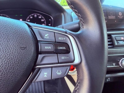 2018 Honda Accord Touring 2.0T HEAD UP/NAV/CARPLAY/SMART CRUISE/PARK AST