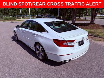2018 Honda Accord Touring 2.0T HEAD UP/NAV/CARPLAY/SMART CRUISE/PARK AST