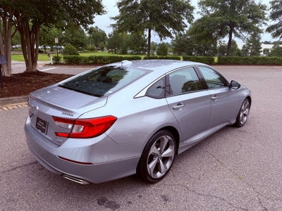 2018 Honda Accord Touring 2.0T HEAD UP/NAV/CARPLAY/SMART CRUISE/PARK AST