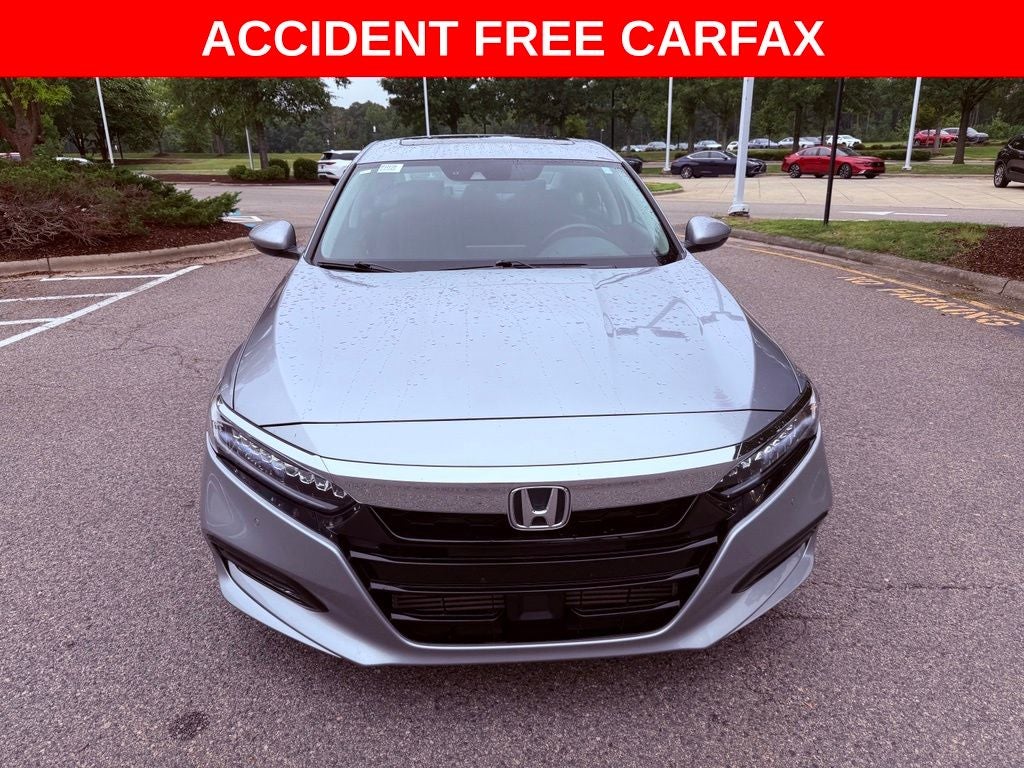 2018 Honda Accord Touring 2.0T HEAD UP/NAV/CARPLAY/SMART CRUISE/PARK AST