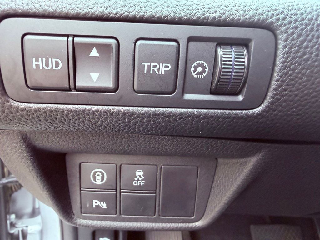 2018 Honda Accord Touring 2.0T HEAD UP/NAV/CARPLAY/SMART CRUISE/PARK AST