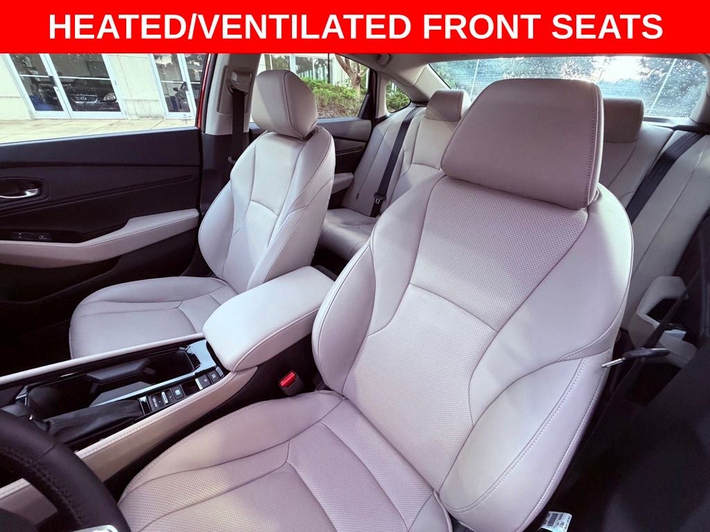 2025 Honda Accord Hybrid Touring BOSE/NAV/BLIND SPOT/PARK AST/SMART CRUISE