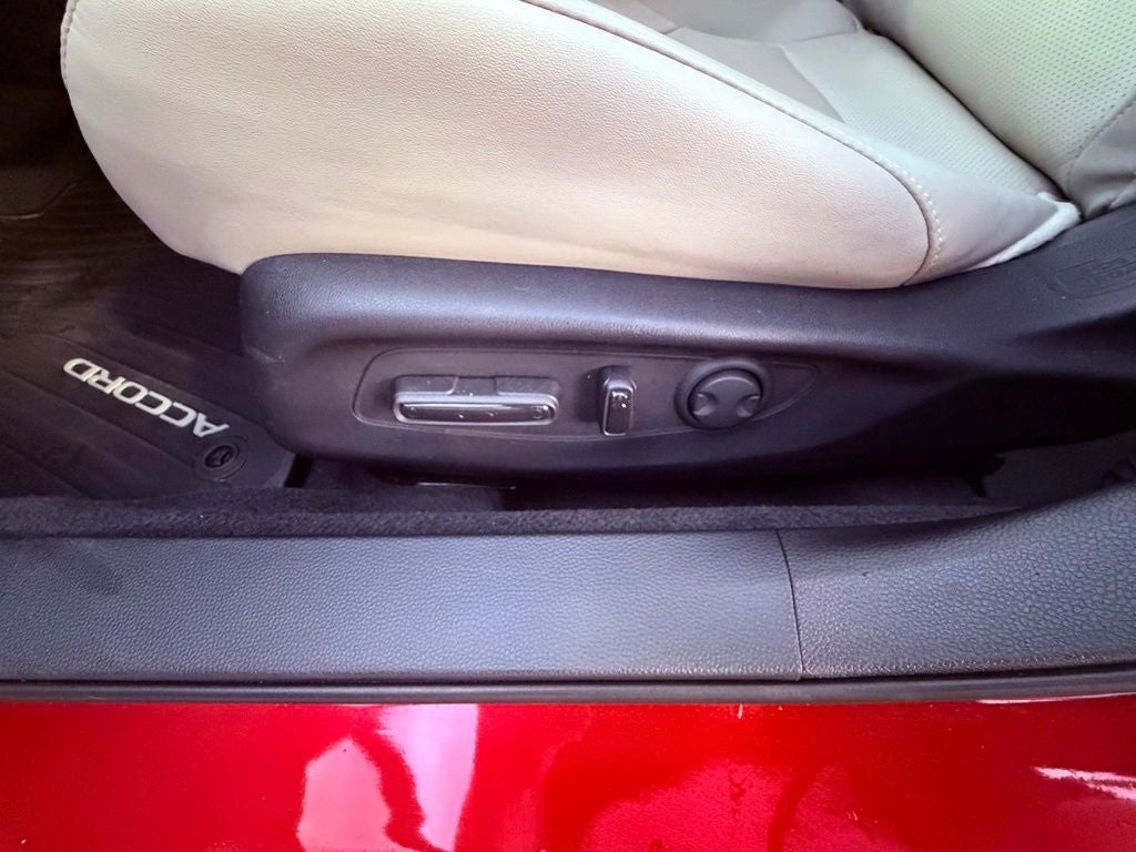 2025 Honda Accord Hybrid Touring BOSE/NAV/BLIND SPOT/PARK AST/SMART CRUISE