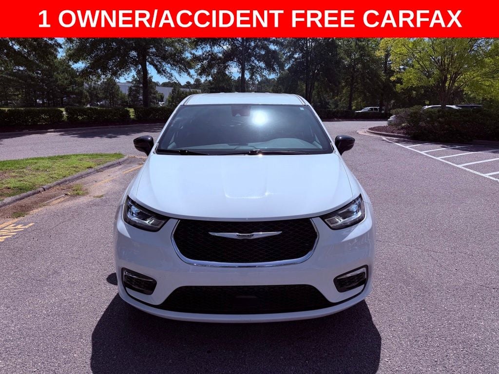 2026 Chrysler Pacifica Select PARK ASSIST/SMART CRUISE/BLIND SPOT/CLEAN CARFAX
