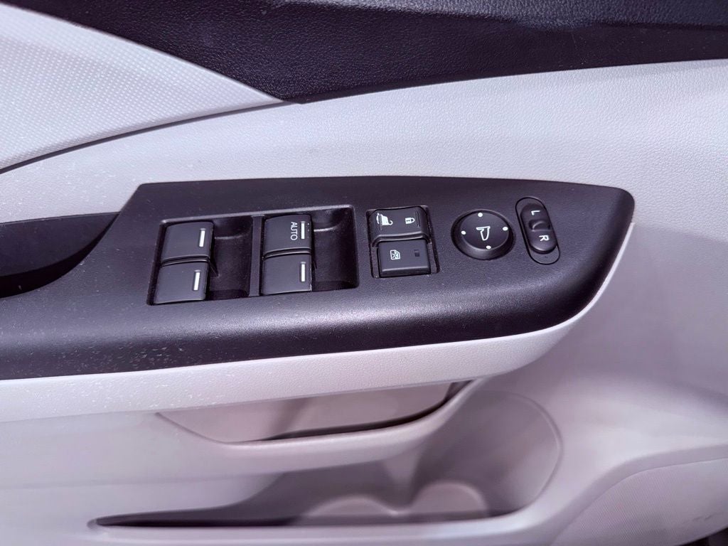 2014 Honda CR-V LX 1 OWNER/68K MILES/4 NEW TIRES/NEW BRAKE PADS