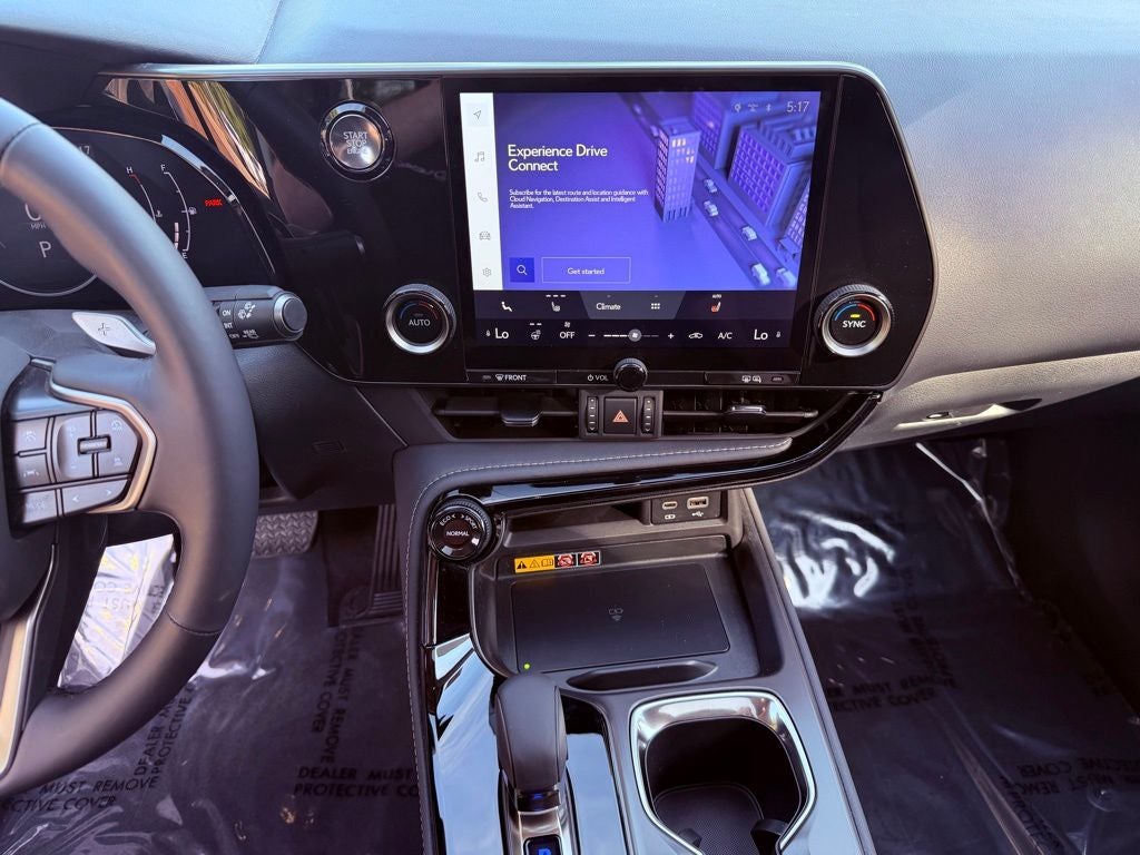 2025 Lexus NX 350 SUNROOF/SMART CRUISE/BLIND SPOT/CLEAN CARFAX