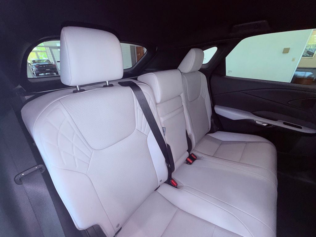 2025 Lexus RX 350 Premium NAV/BLIND SPOT/PARK AST/ALL RECORDS