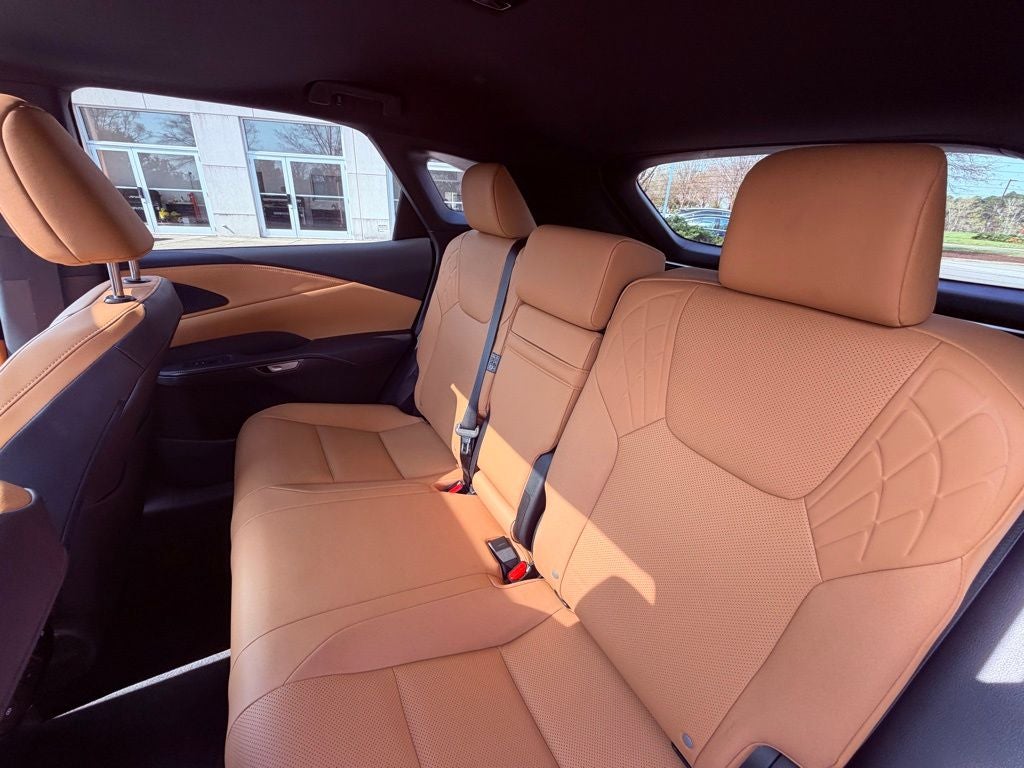 2024 Lexus RX 350 Premium NAV/CARPLAY/PARK AST/CLEAN CARFAX