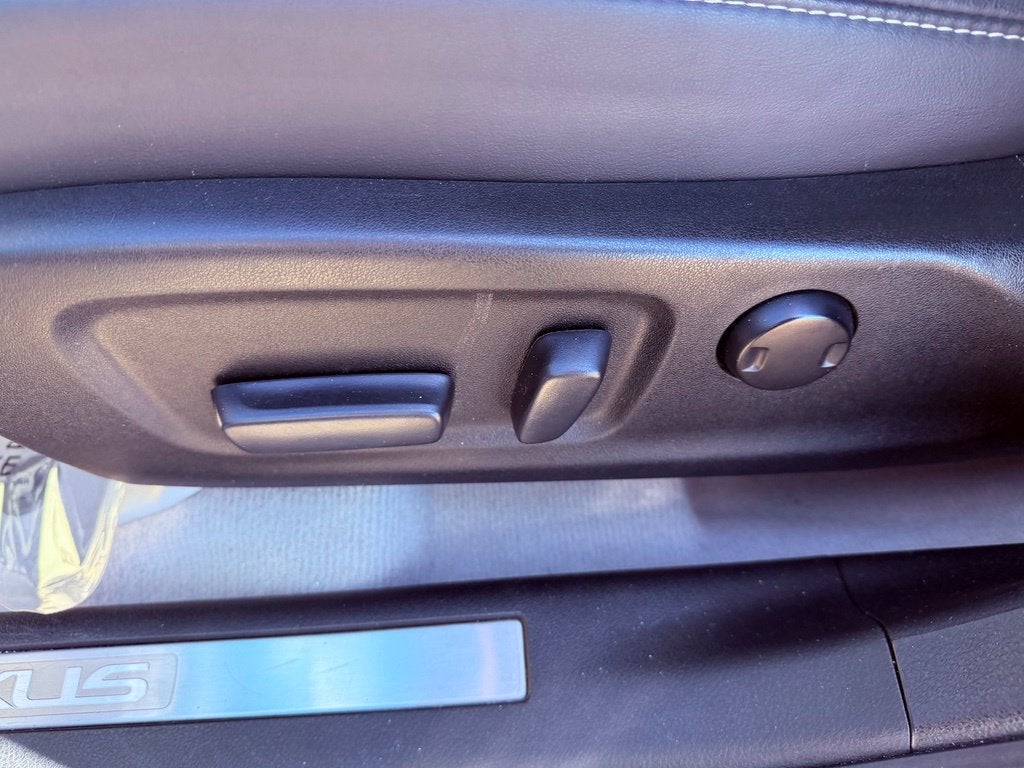2019 Lexus RX 350 NAV/BLIND SPOT/PARK AST/SMART CRUISE/LANE ALERT