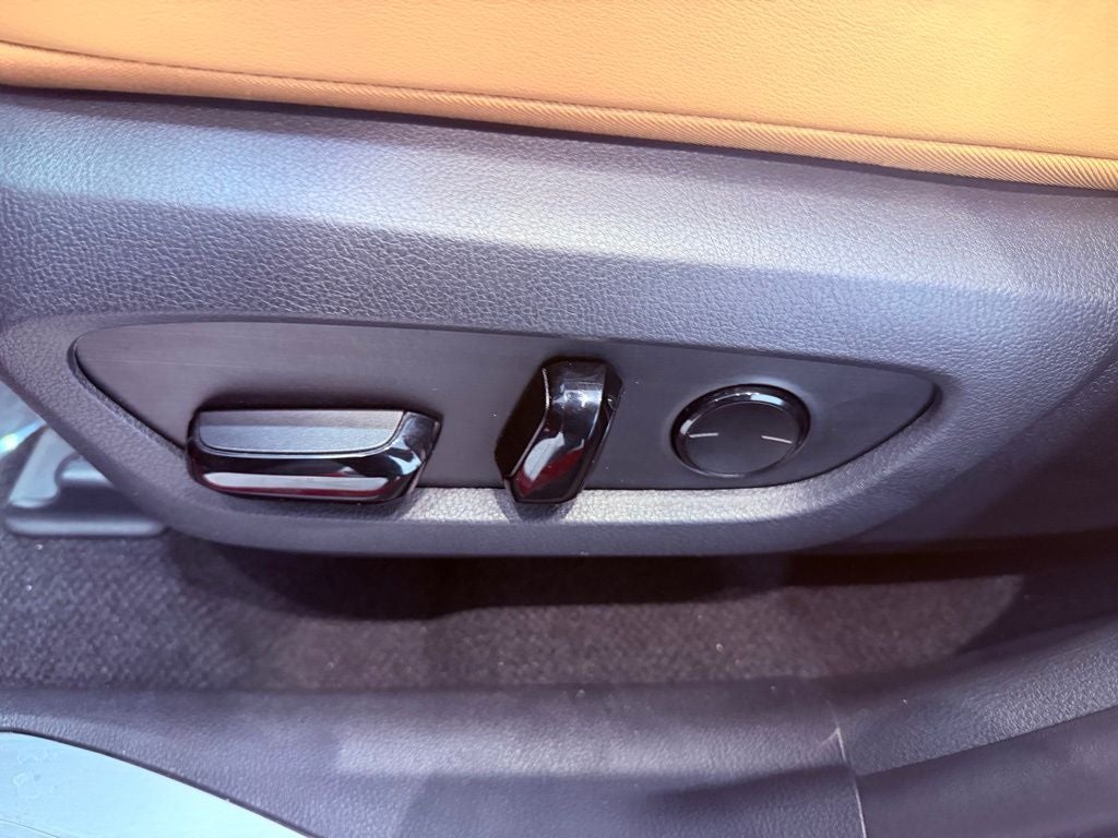 2025 Lexus NX 250 Premium PARK AST/1 OWNER/CLEAN CARFAX/SUNROOF