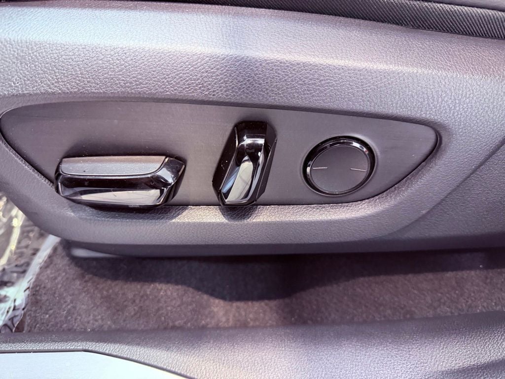 2025 Lexus NX 250 Premium CARPLAY/SUNROOF/L-CERTIFIED WARRANTY