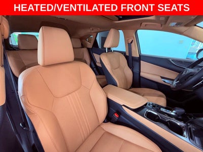 2025 Lexus NX 250 Premium SUNROOF/CARPLAY/BLIND SPOT/PARK AST