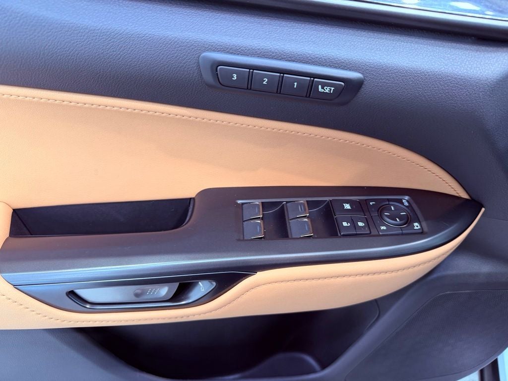 2025 Lexus NX 250 Premium SUNROOF/CARPLAY/BLIND SPOT/PARK AST