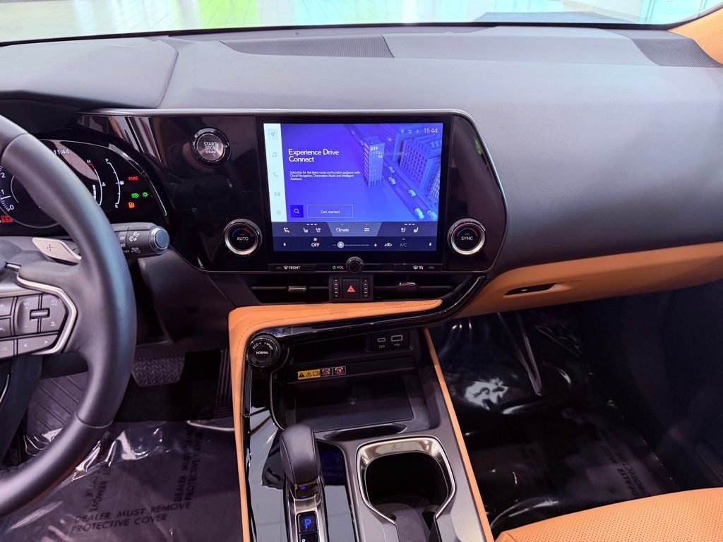 2025 Lexus NX 250 Premium SUNROOF/CARPLAY/BLIND SPOT/PARK AST