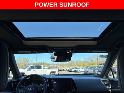 2022 Lexus NX 250 Premium CARPLAY/SUNROOF/NEW TIRES/1-OWNER/ALL RECORDS