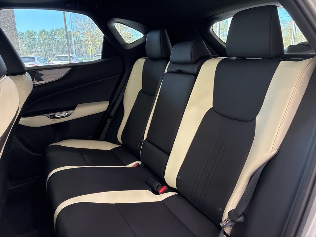 2022 Lexus NX 250 Premium CARPLAY/SUNROOF/NEW TIRES/1-OWNER/ALL RECORDS