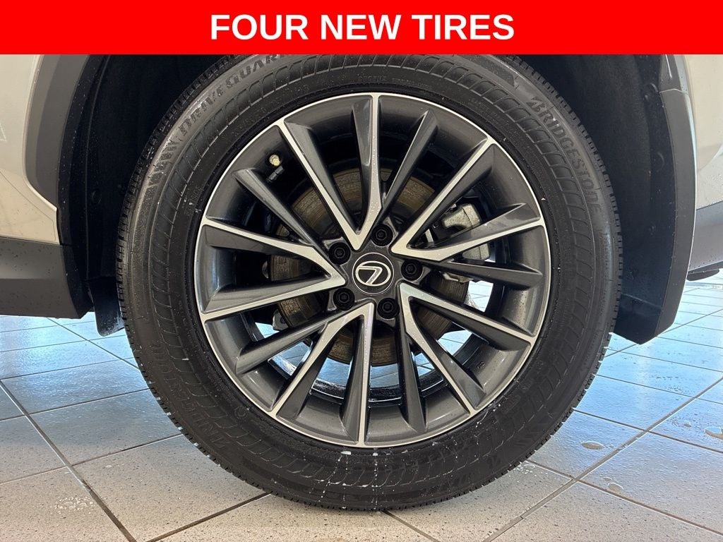 2022 Lexus NX 250 Premium CARPLAY/SUNROOF/NEW TIRES/1-OWNER/ALL RECORDS