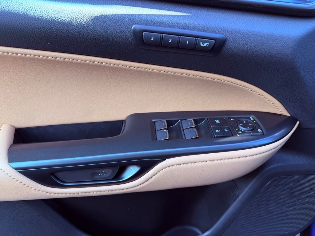 2025 Lexus NX 250 Premium CARPLAY/SUNROOF/DIGITAL KEY/1-OWNER