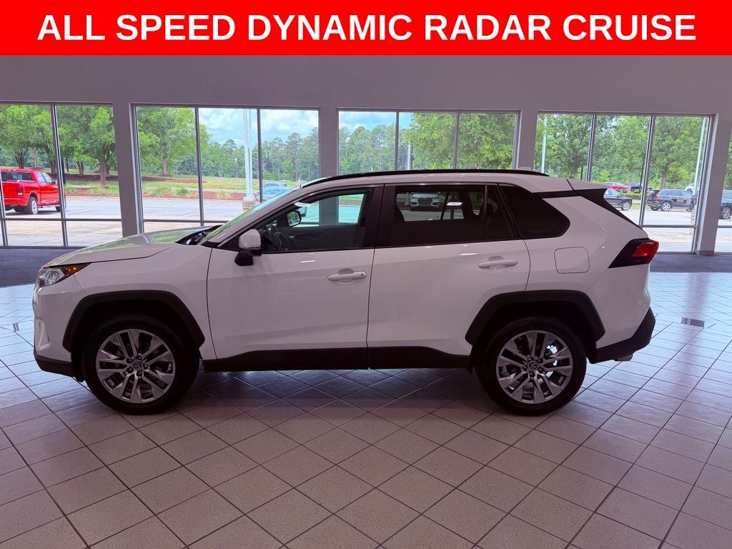 2019 Toyota RAV4 XLE Premium CARPLAY/SMART CRUISE/BLIND SPOT/ALL RECORDS