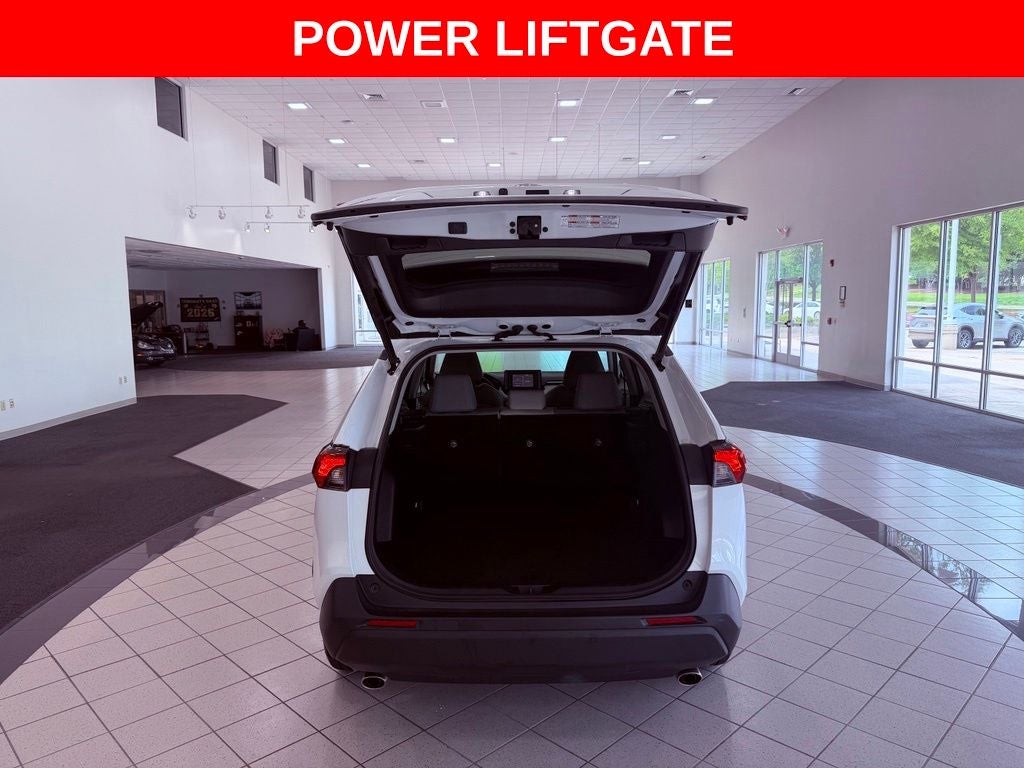 2019 Toyota RAV4 XLE Premium CARPLAY/SMART CRUISE/BLIND SPOT/ALL RECORDS