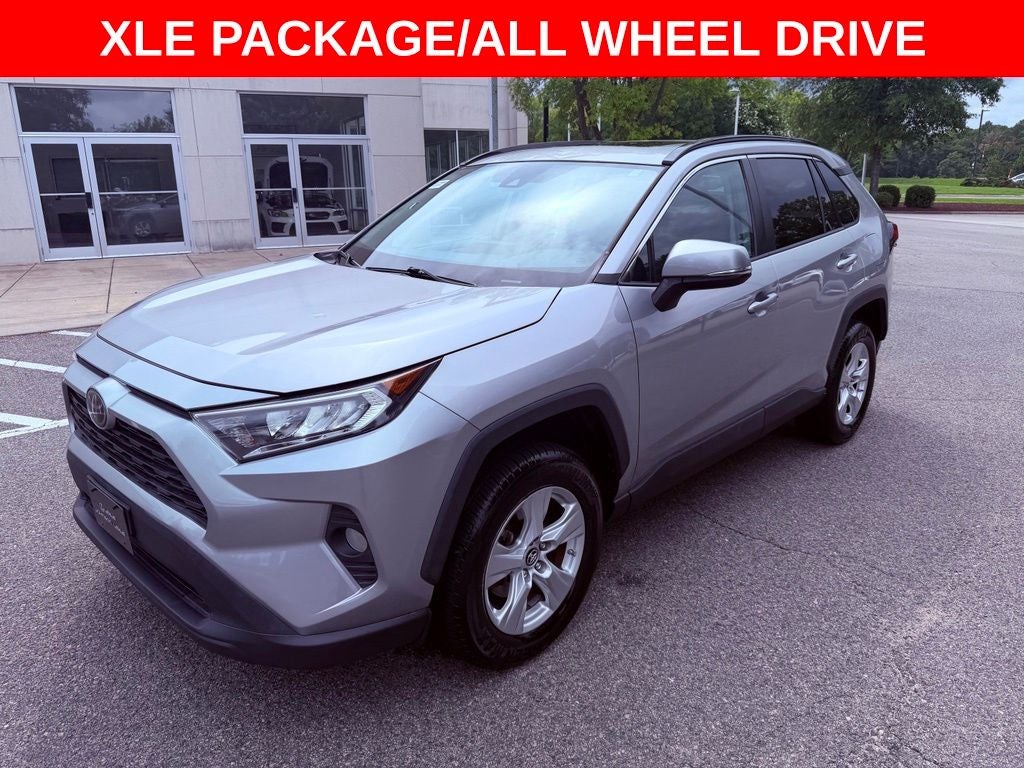 2019 Toyota RAV4 XLE SUNROOF/CARPLAY/SMART CRUISE/CLEAN CARFAX