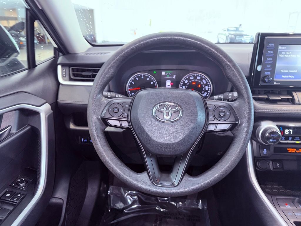 2021 Toyota RAV4 XLE SMART CRUISE/CARPLAY/BLIND SPOT/4 NEW TIRES