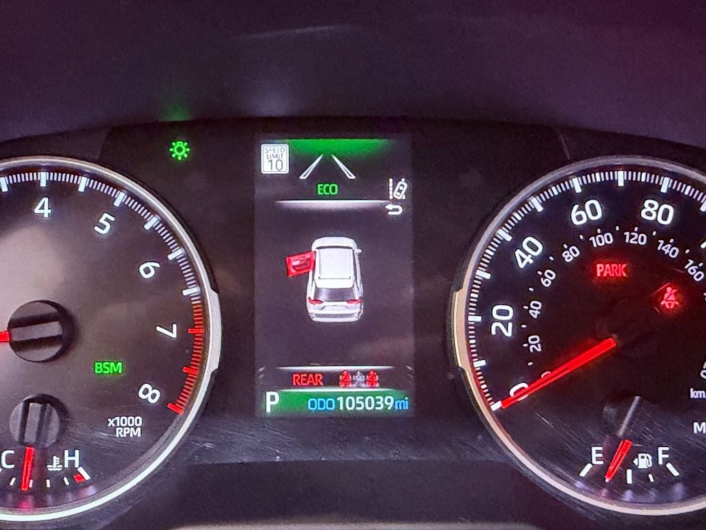 2021 Toyota RAV4 XLE SMART CRUISE/CARPLAY/BLIND SPOT/4 NEW TIRES