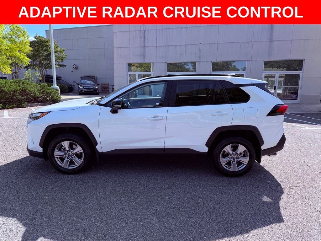 2025 Toyota RAV4 XLE CONV PKG/SUNROOF/BLIND SPOT/SMART CRUISE